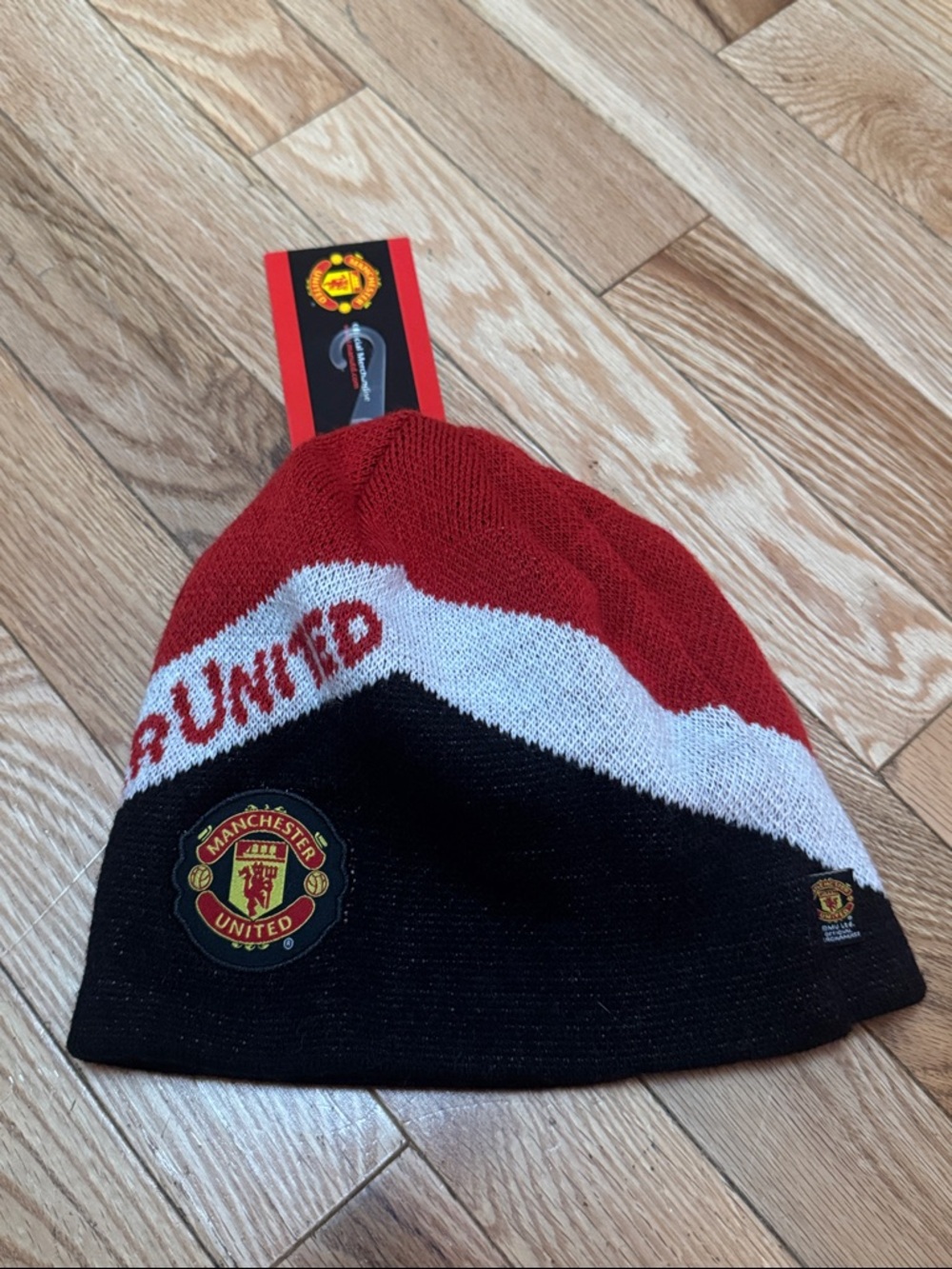 Manchester United hat
